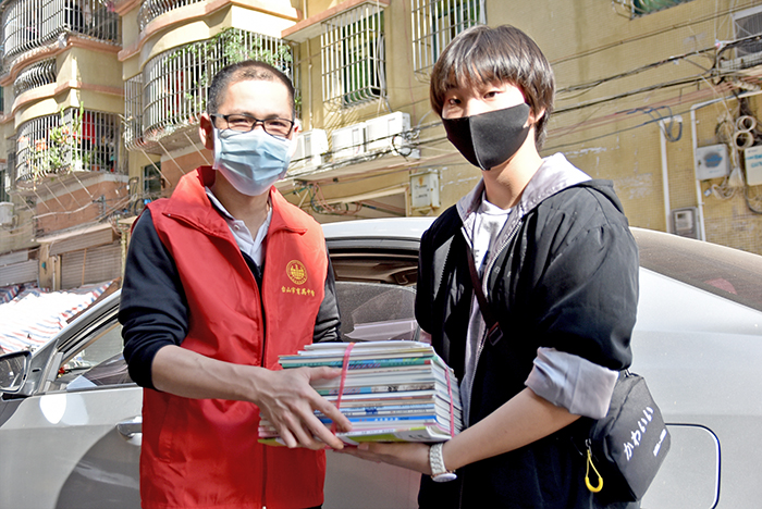 10-2 育英中學(xué).jpg