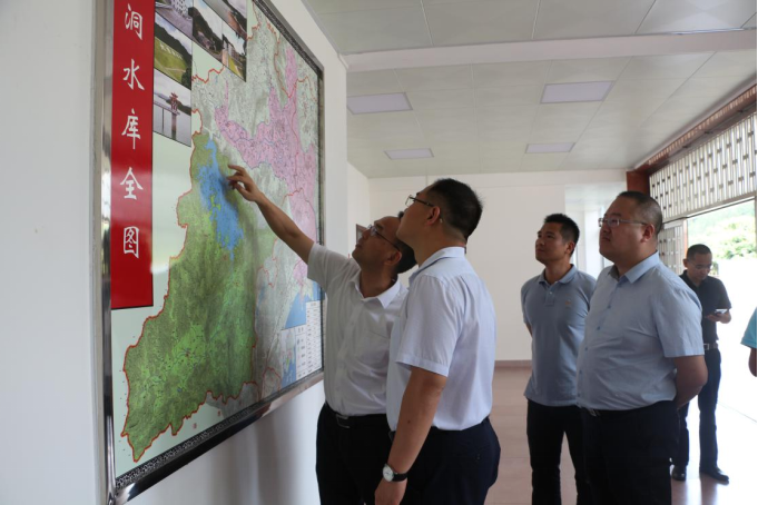 簡報[2021]6 號鄭勁龍到大隆洞水庫督導水利防汛備汛工作625.png