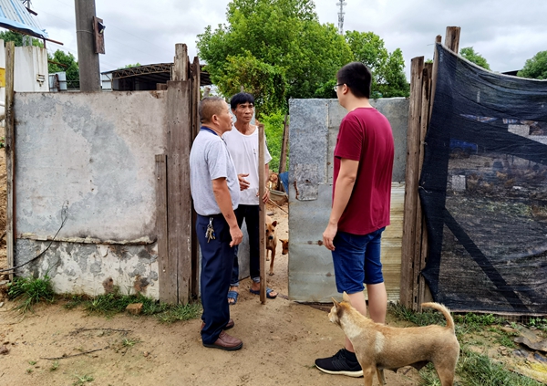 大亨巡查種養殖戶，告知做好防護措施 (1).jpg