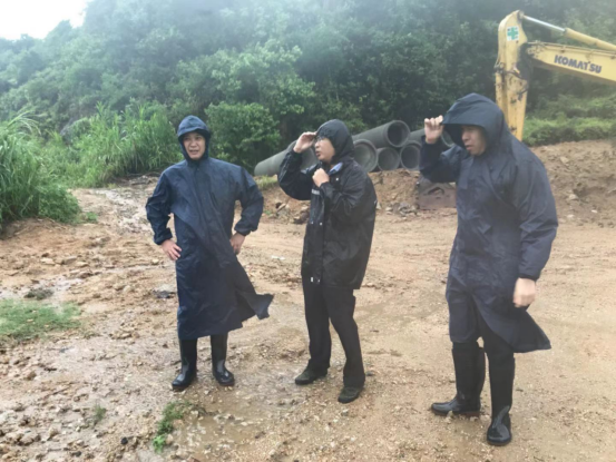 抗擊臺風“查帕卡” 市水利局在行動526.png