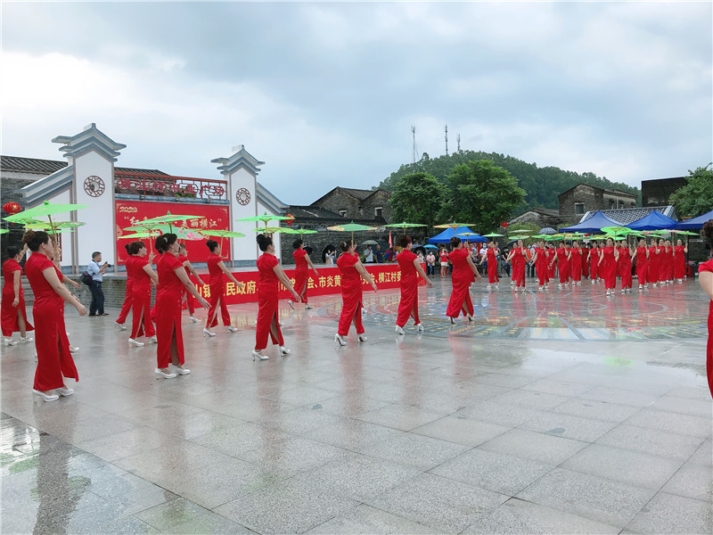 1橫江鄉村旗袍秀_副本.jpg