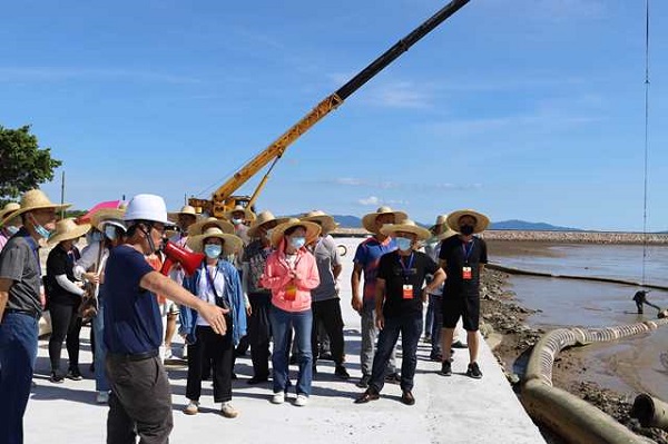 廣海鎮(zhèn)人大農(nóng)業(yè)農(nóng)村專業(yè)代表小組 發(fā)揮專業(yè)優(yōu)勢(shì)提升履職效能3.JPG