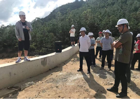 市水利局組織開展小型水庫除險(xiǎn)加固施工現(xiàn)場交流學(xué)習(xí)176.png