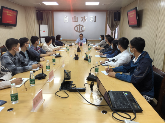 市水利局召開2022年新入職同志集體面談會議118.png
