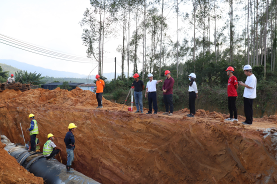 疫情防控不松懈  工程建設不停歇--市水利局局長鄭卓世檢查在建水利工程疫情防控和工程建設工作437.png