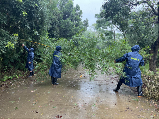 沖鋒在前  嚴防死守   全力保障市管水利工程正常運行655.png