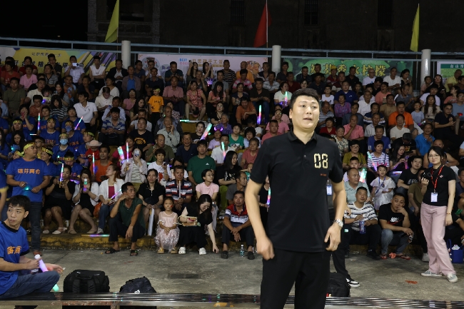 2023年臺山僑鄉男子九人排球賽(僑VA)揭幕戰開打 (6)_副本.jpg