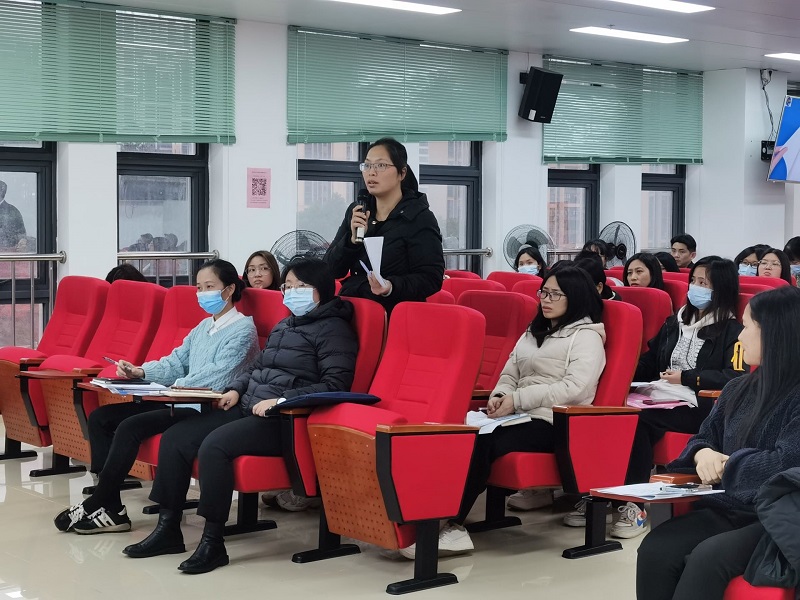 醫療救助改革政策培訓會上開展討論交流環節.jpg