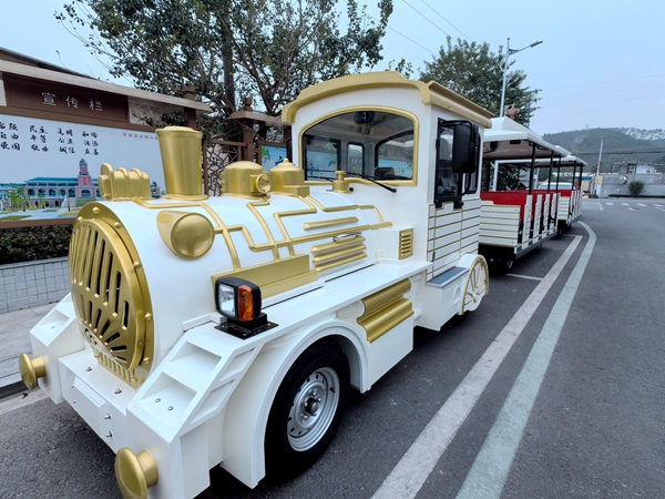 ▲觀光小火車_副本.jpg