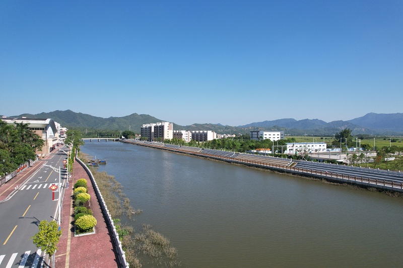 一河兩岸2.jpg