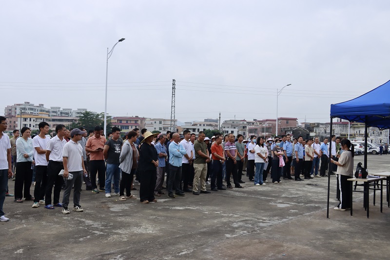 深井鎮(zhèn)基孔肯雅熱疫情處置應(yīng)急演練 (2).JPG